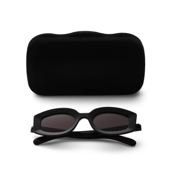 GUCCI Black 51mm Square Sunglasses - Picture 1 of 2